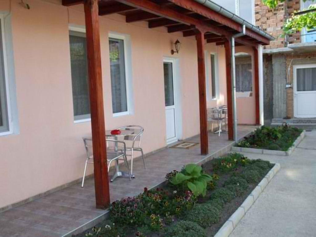 Guest Rooms Mihaylovi Pavel Banya Bilik gambar